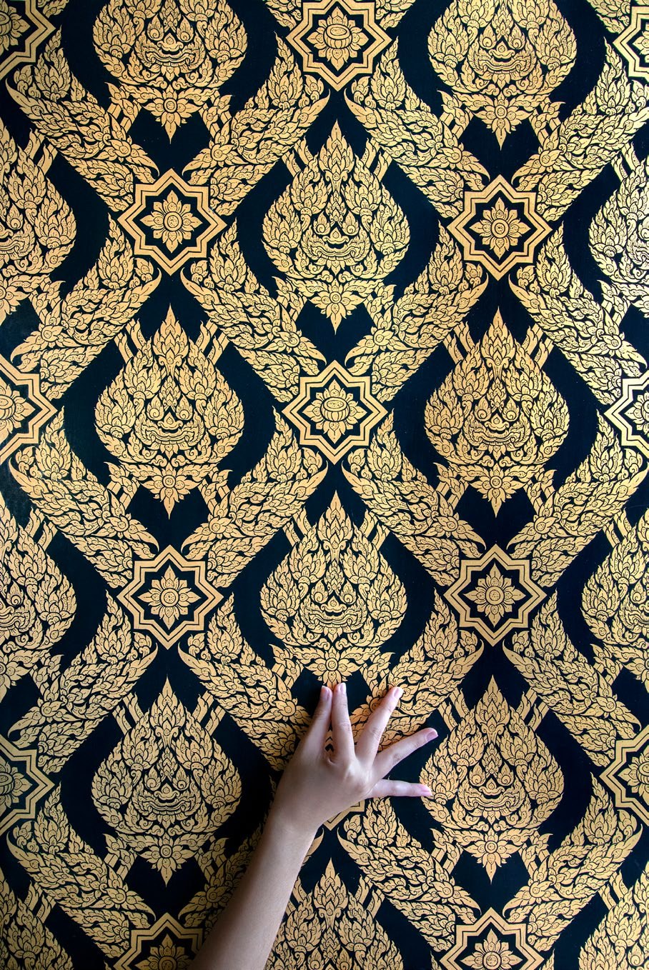 Julien Spiewak, Temple door gold leaf Bangkok pattern, King Rama I, 18th century, Dream. Wat Suwannaram Ratchaworawihan, 2024